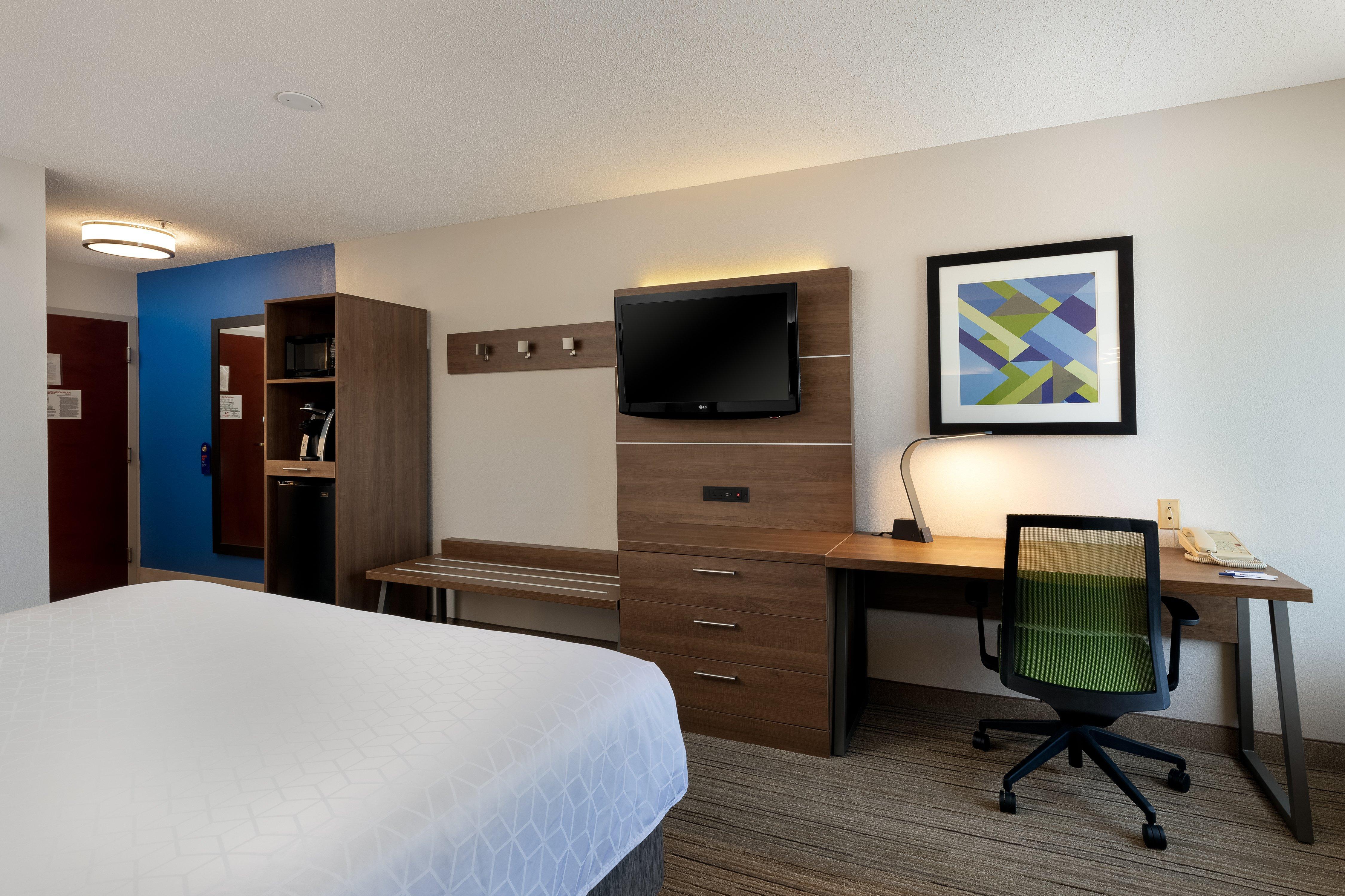 Holiday Inn Express & Suites Milton East I-10, An Ihg Hotel Bagian luar foto